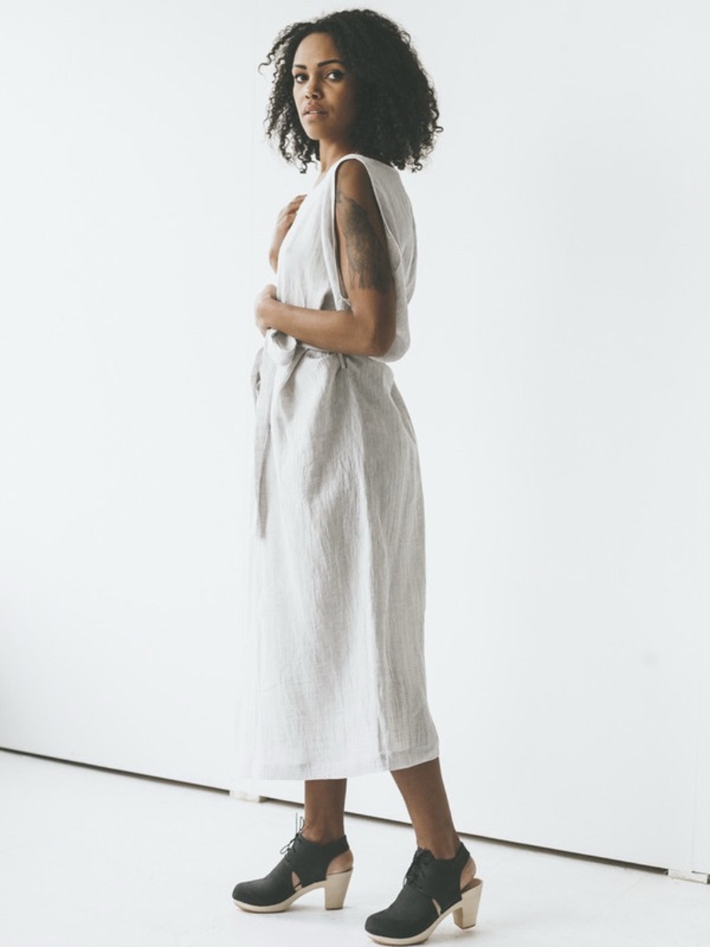 Sunja Link Draped Dress - Picture 5 of 11